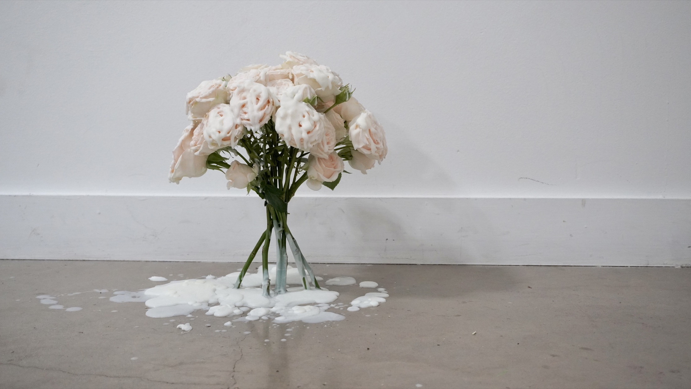Bouquet and melting wax detail