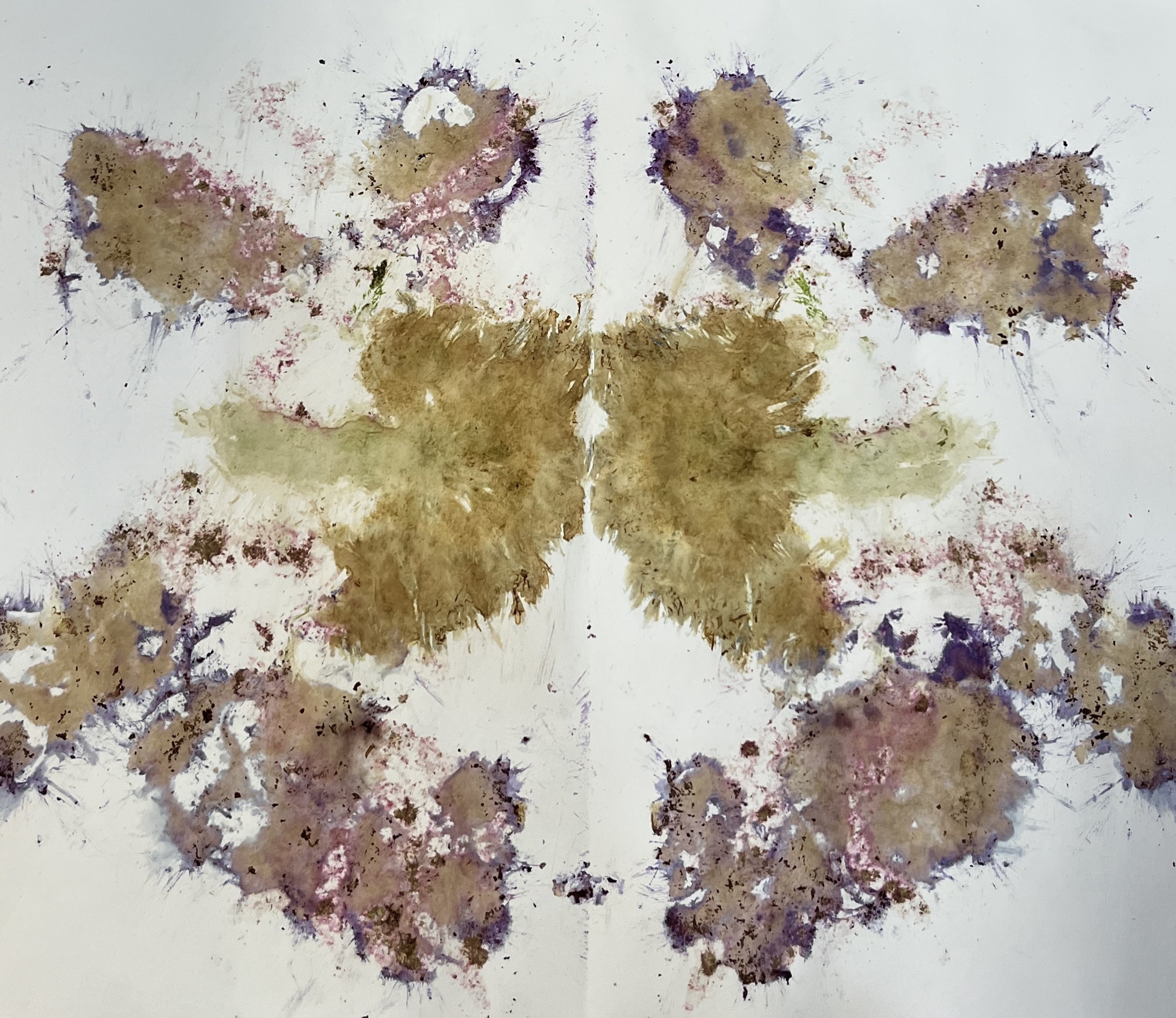 Soft green and purple flower trace
